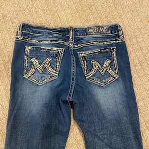 Miss Me Easy Capris Jeans
